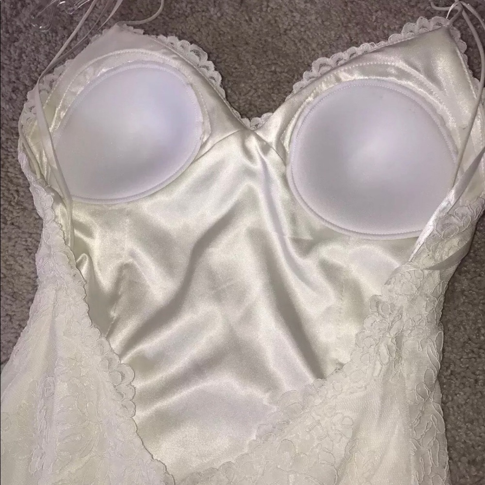 SOLD❗️Wedding Dress Inez style #54107 - Picture 3 of 8